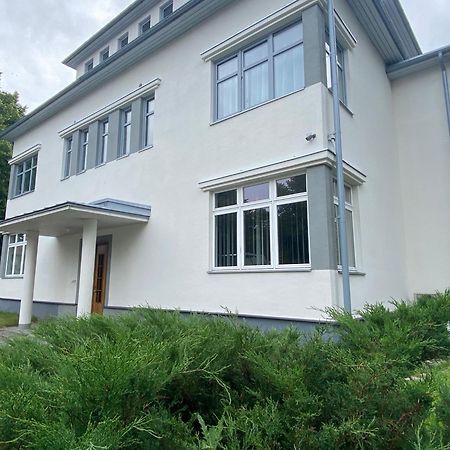 Vanapargi Apartments Пярну Экстерьер фото