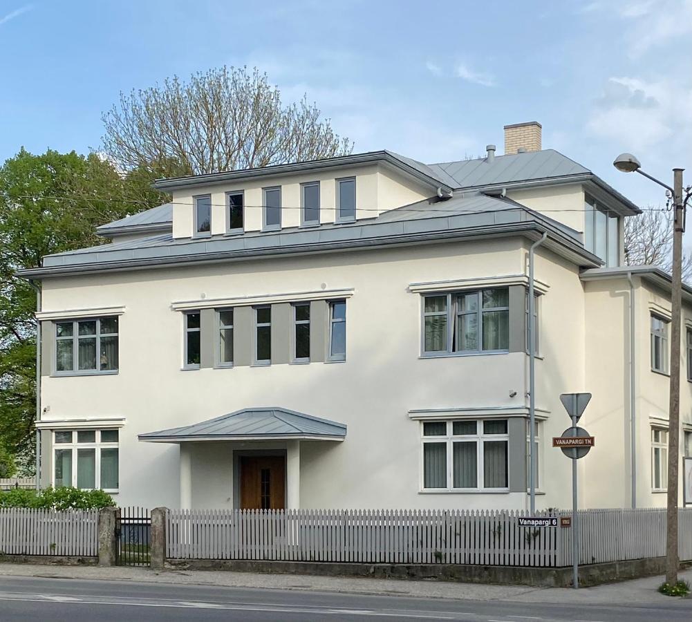 Vanapargi Apartments Пярну Экстерьер фото