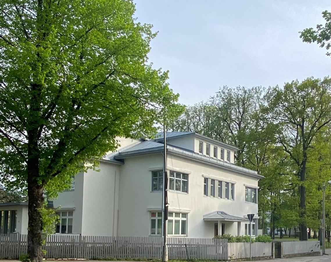 Vanapargi Apartments Пярну Экстерьер фото
