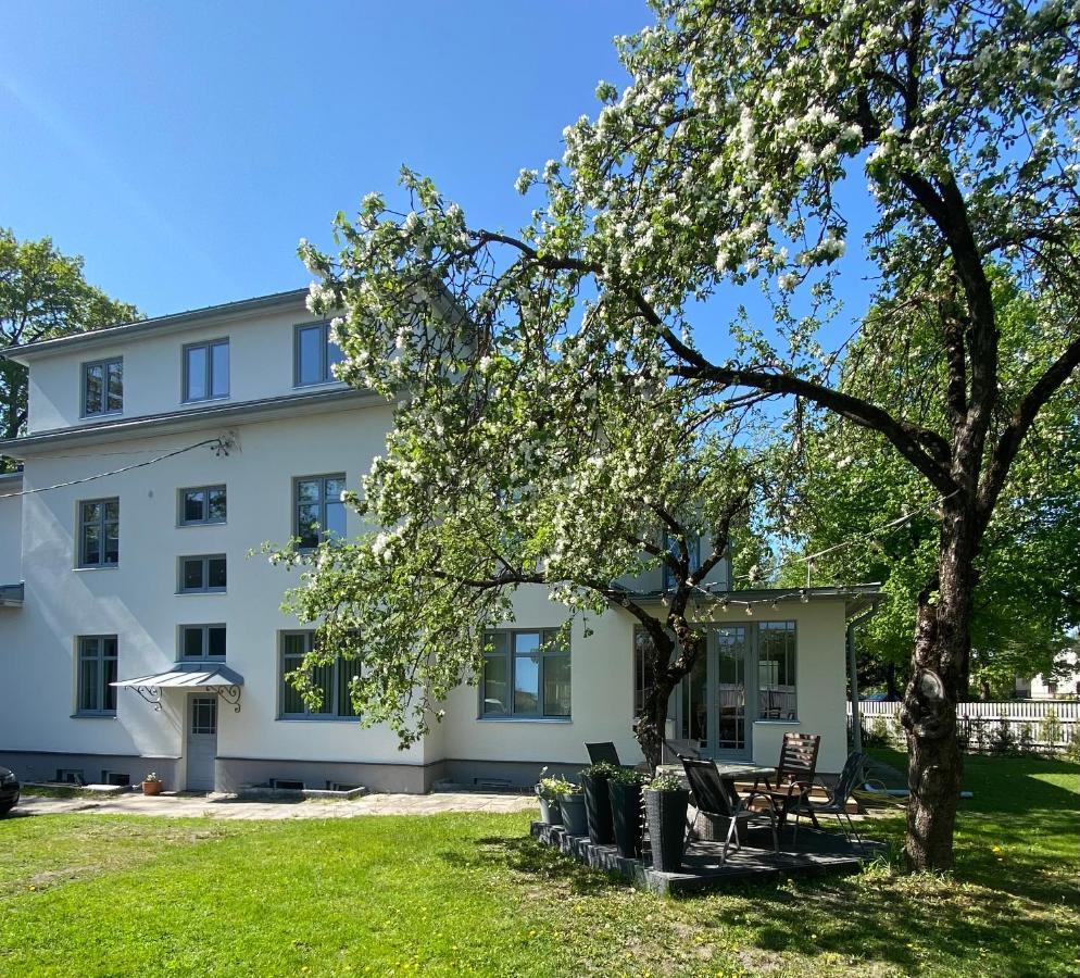 Vanapargi Apartments Пярну Экстерьер фото