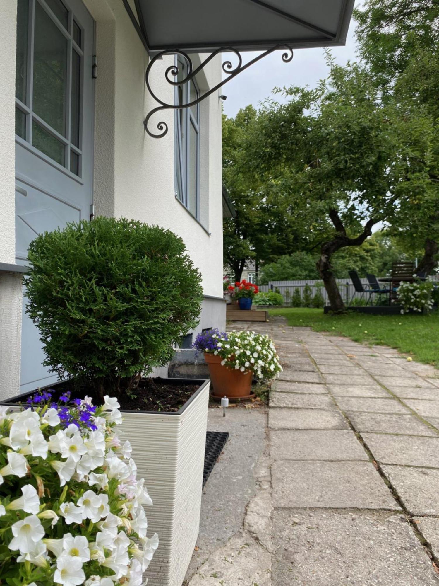 Vanapargi Apartments Пярну Экстерьер фото