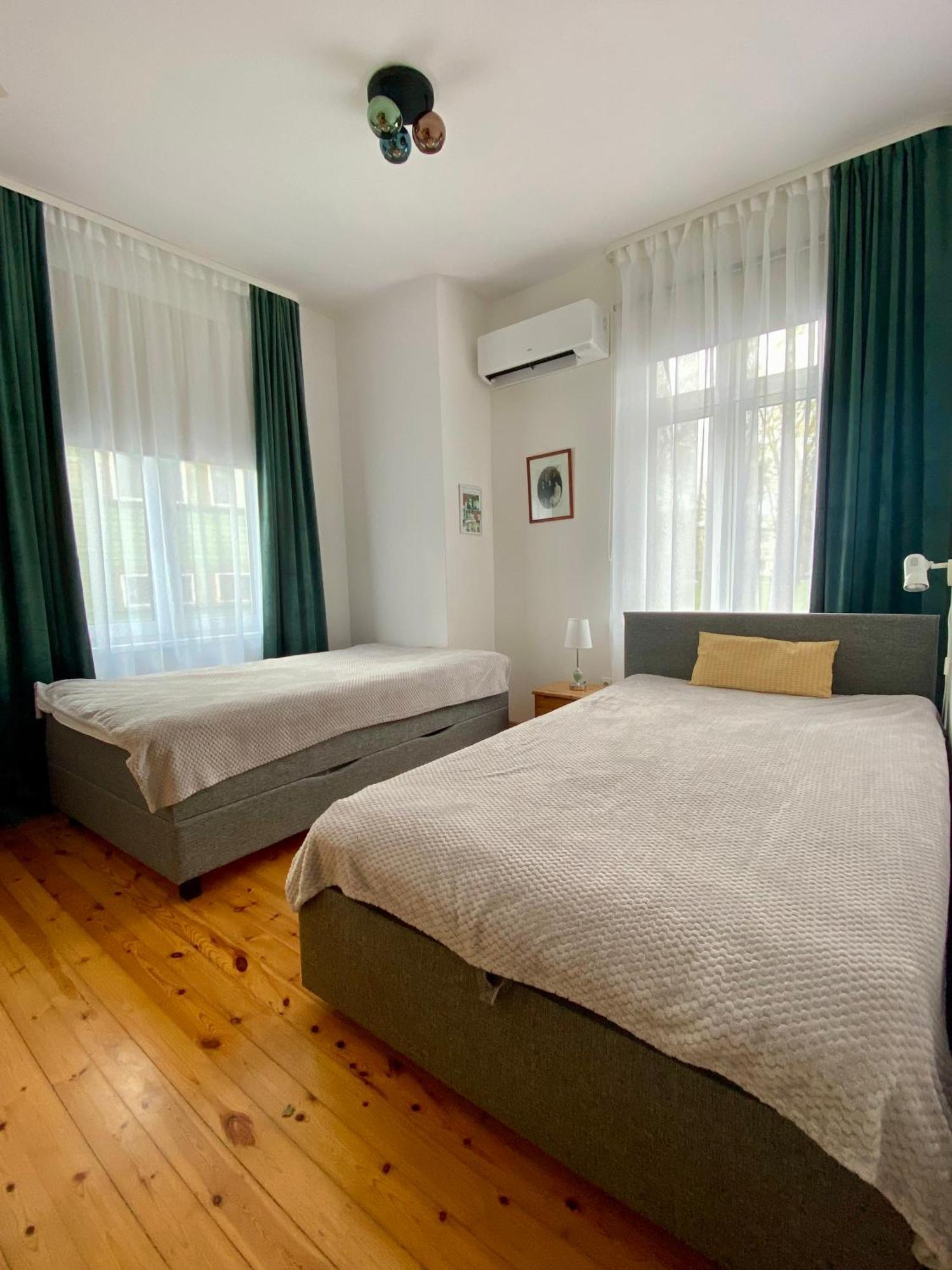 Vanapargi Apartments Пярну Экстерьер фото